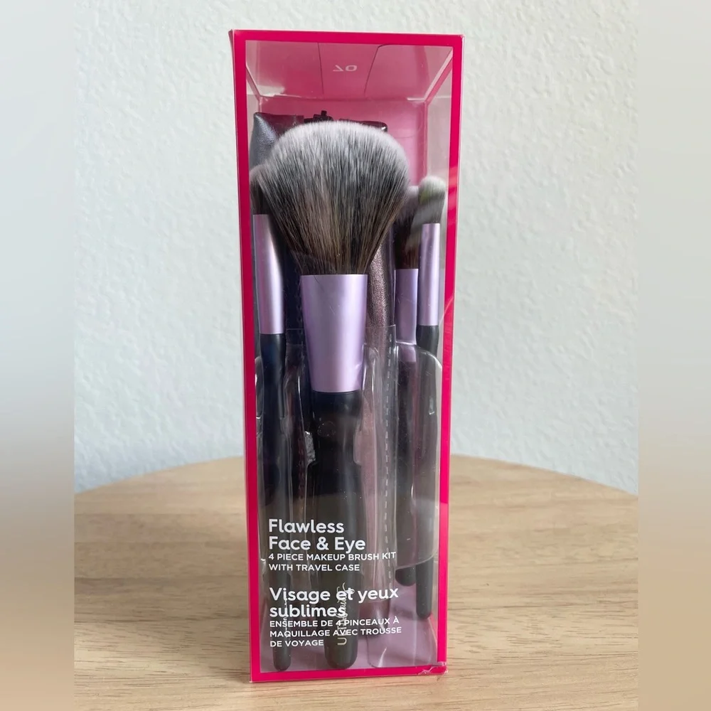 Ulta Beauty 4 Piece Flawless Face & Eye Makeup Brush Kit with Travel Case